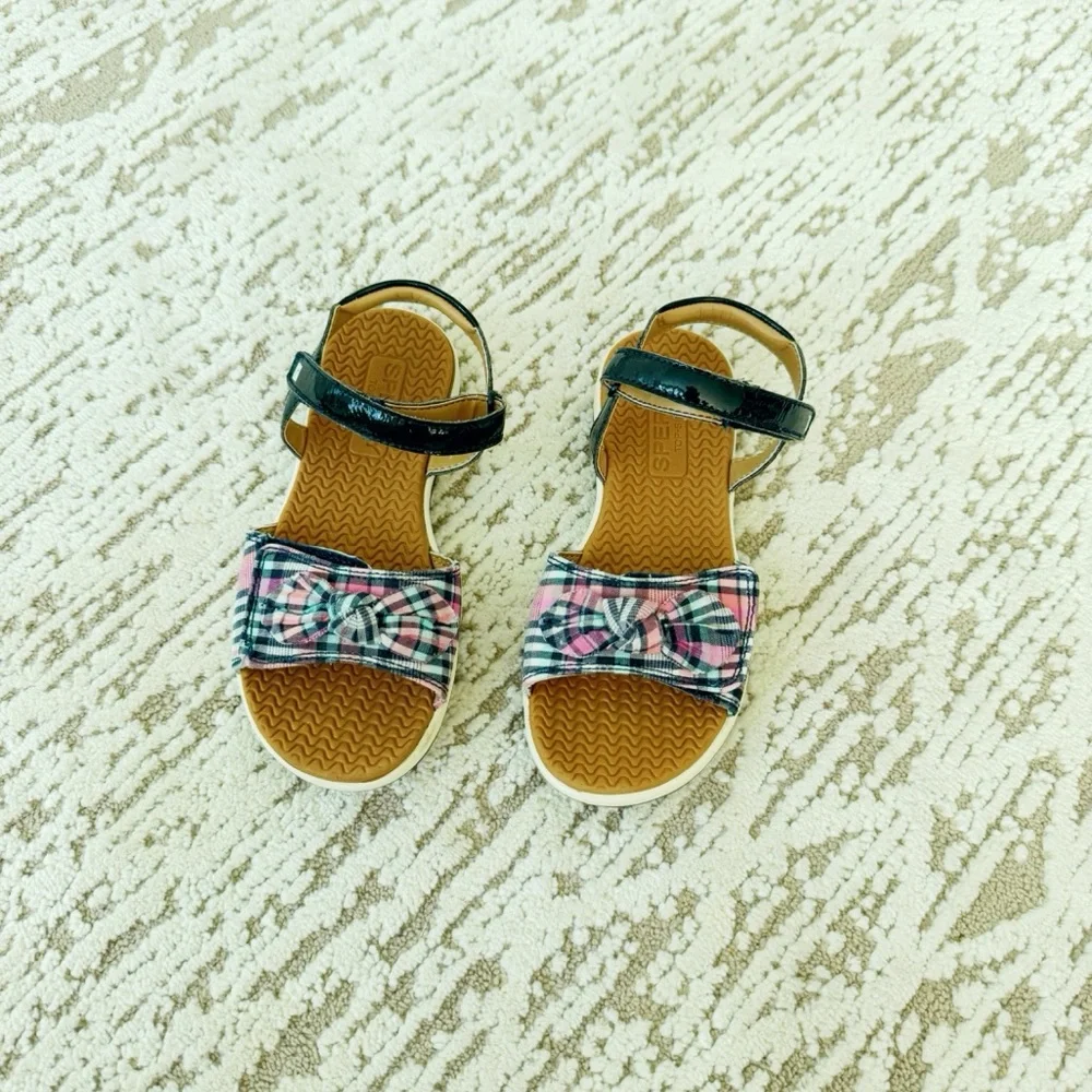 Sperry plaid sandals with Velcro
